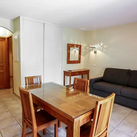 Marina D'oru.9 Apartment *