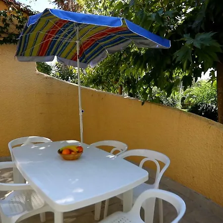 Apartment Marina D'oru.9 *